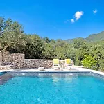 Aphrodite's Maisonette On Corfu Island Апартаменты *