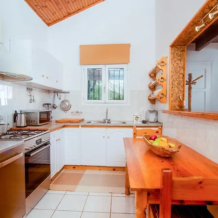 Апартаменты Aphrodite's Maisonette On Corfu Island Барбати