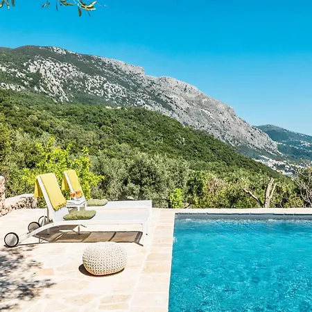 Aphrodite's Maisonette On Corfu Island *